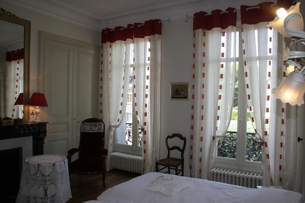 Chambre D'Hotes L'Ambroise Troyes Eksteriør bilde